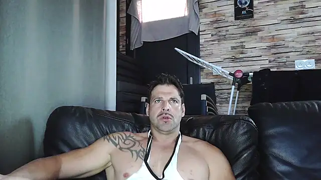 XxBigboybandxX online show from October 2025 03:33:02 PM