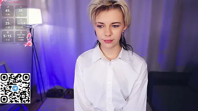 Snapshot of EngelAlman chatting on October 2025 06:11:02 AM EngelAlman online show from October 2025 06:11:02 AM