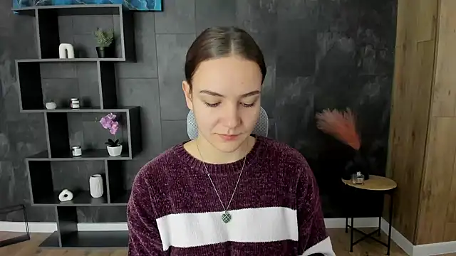OliviaMontgomery online show from December 2024 08:47:01 AM