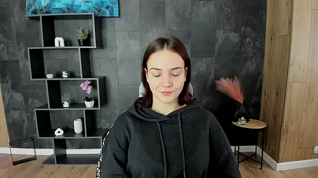OliviaMontgomery online show from December 2024 09:07:01 AM