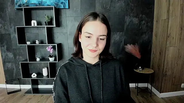OliviaMontgomery online show from December 2024 03:39:01 PM