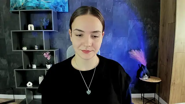 OliviaMontgomery online show from December 2024 12:00:02 PM
