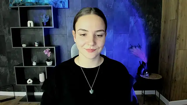 OliviaMontgomery online show from December 2024 03:16:01 PM
