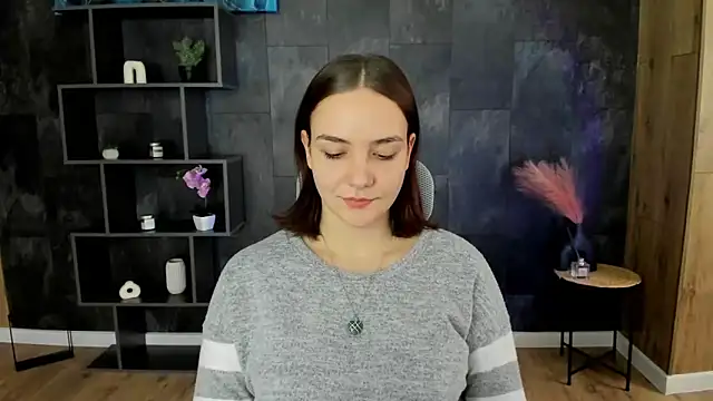 OliviaMontgomery online show from January 2025 12:31:01 PM