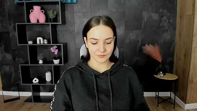 OliviaMontgomery online show from January 2025 11:11:01 AM