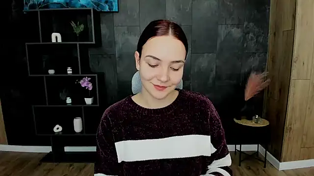 OliviaMontgomery online show from February 2025 03:00:01 PM