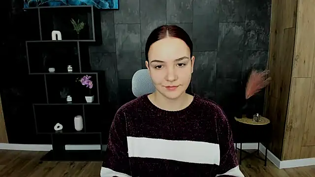 OliviaMontgomery online show from February 2025 06:01:01 PM
