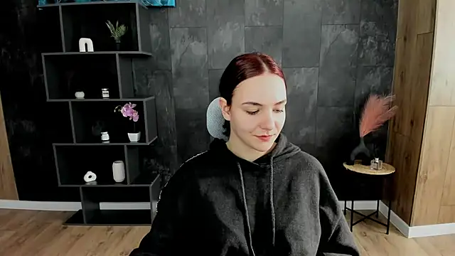 OliviaMontgomery online show from February 2025 10:24:02 AM