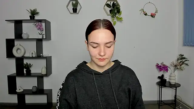 OliviaMontgomery online show from March 2025 05:08:02 PM