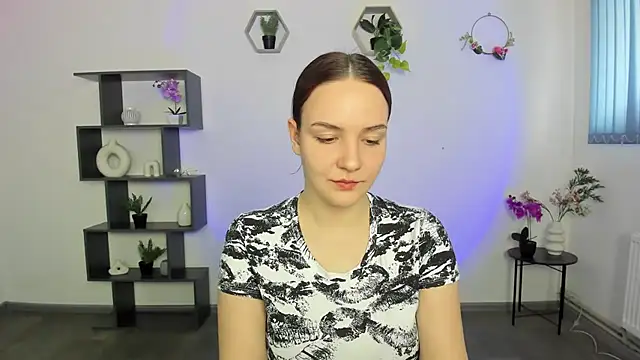 OliviaMontgomery online show from March 2025 01:49:01 PM