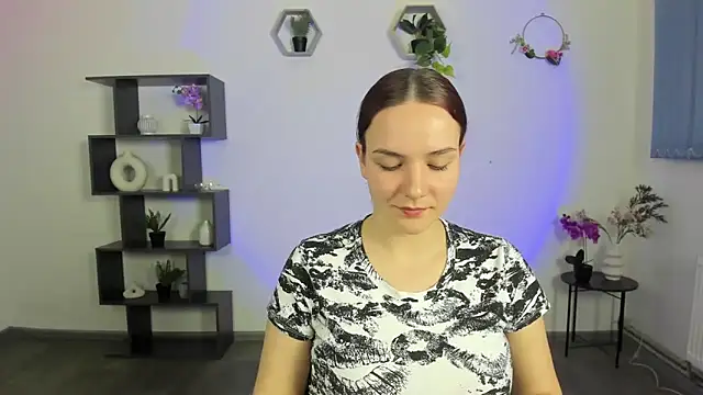 OliviaMontgomery online show from March 2025 04:56:02 PM