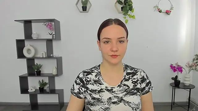 OliviaMontgomery online show from March 2025 08:28:02 AM