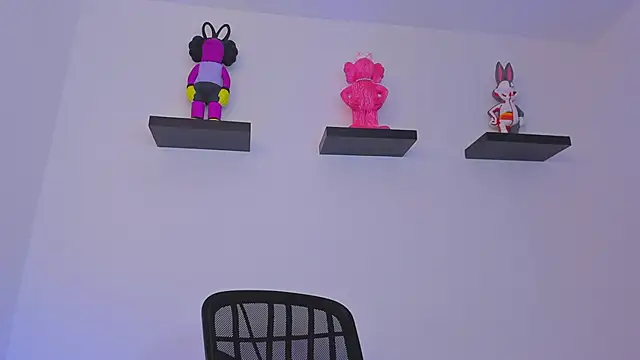 Gangster Girl online show from February 2025 10:54:01 PM