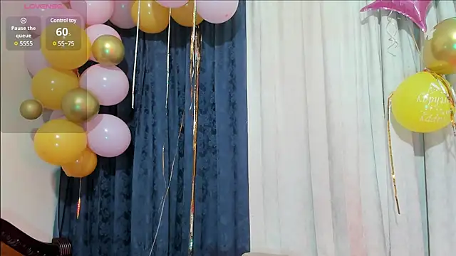 Snapshot of Rachel_Dubois chatting on February 2025 03:16:02 AM Rachel Dubois online show from February 2025 03:16:02 AM