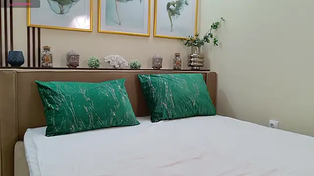 Snapshot of JESSYKA chatting on February 2025 08:09:02 AM JESSYKA online show from February 2025 08:09:02 AM