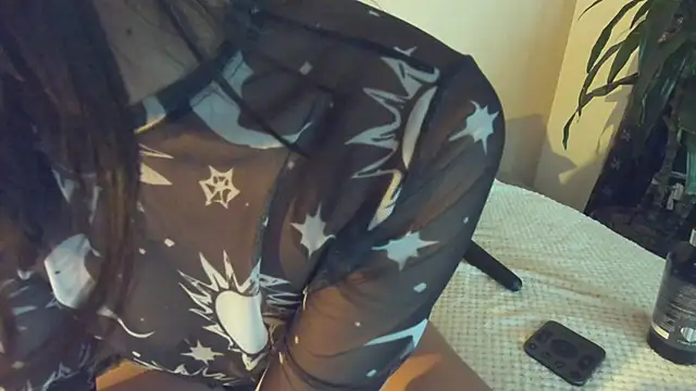 EmiGomez  online show from December 2024 11:48:01 PM