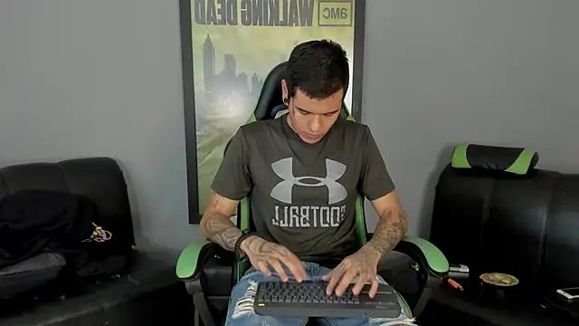 jamesinked  online show from February 2025 03:49:01 PM