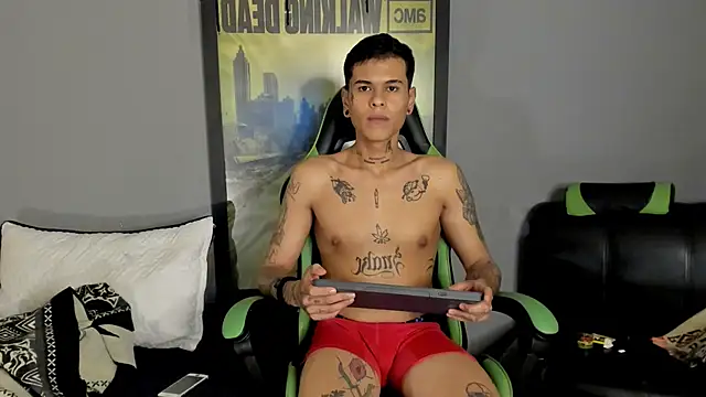 jamesinked  online show from March 2025 05:10:02 AM