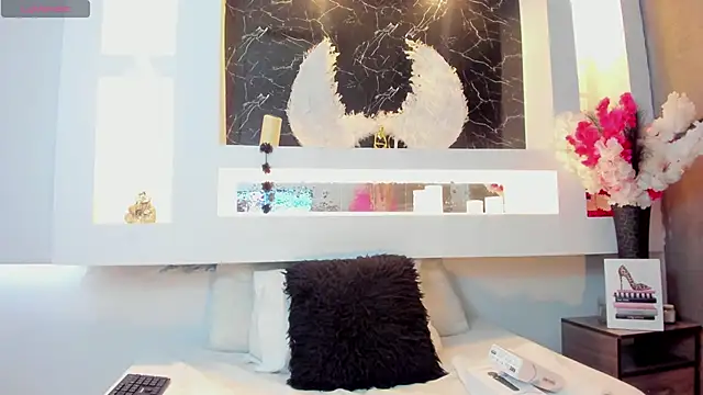 Cinthya mjs online show from October 2025 12:24:02 PM