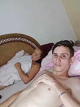 Milfvalesk online show from January 2025 10:09:01 PM