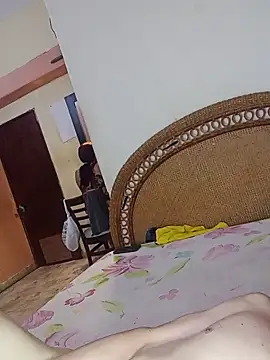 Milfvalesk online show from February 2025 07:13:01 AM