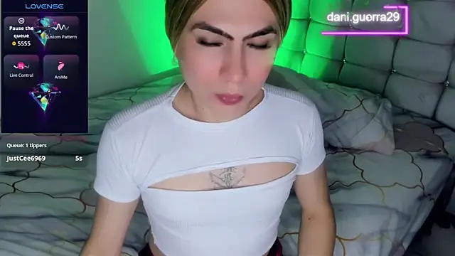 Snapshot of saskya chatting on October 2025 08:18:01 PM saskya online show from October 2025 08:18:01 PM