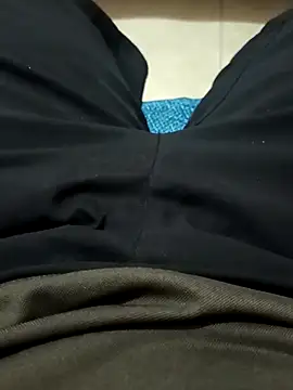 Snapshot of beautiful_hands_ chatting on September 2025 07:46:01 AM beautiful hands online show from September 2025 07:46:01 AM