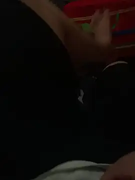 Snapshot of beautiful_hands_ chatting on November 2025 09:50:02 PM beautiful hands online show from November 2025 09:50:02 PM