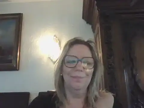 Silkesquirt online show from January 2025 01:30:01 PM