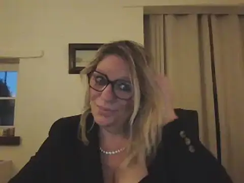 Silkesquirt online show from January 2025 07:14:02 AM