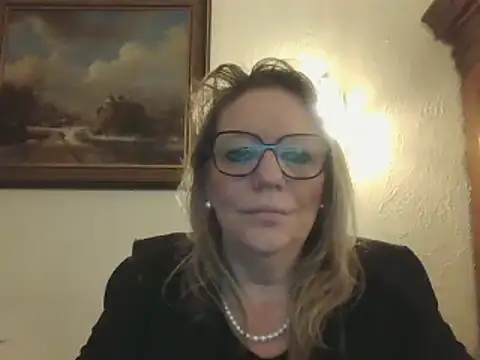 Silkesquirt online show from January 2025 07:49:01 AM