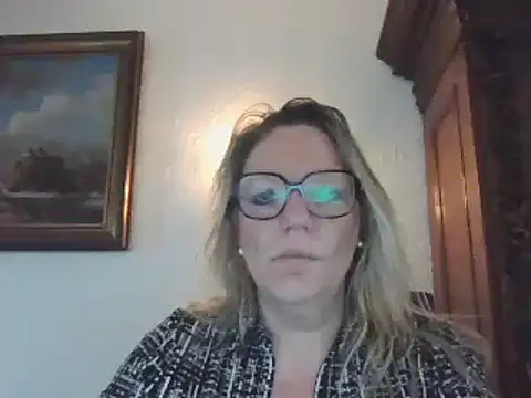 Silkesquirt online show from February 2025 07:55:02 AM