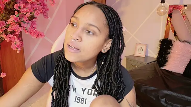 Elith noa online show from September 2025 07:39:02 PM