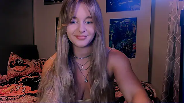 Snapshot of Eva_Jaya chatting on October 2025 12:06:02 PM Eva Jaya online show from October 2025 12:06:02 PM