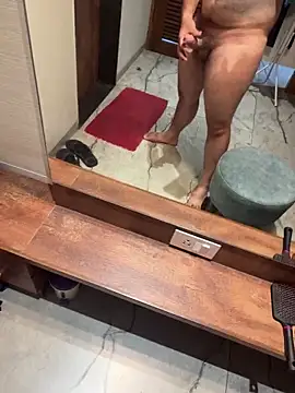 versatile guy01 online show from October 2025 03:02:02 AM