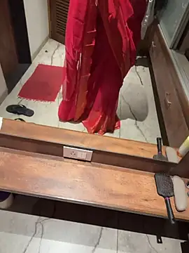 versatile guy01 online show from October 2025 06:07:01 PM