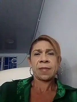 Snapshot of Antonella_borja chatting on October 2025 08:42:01 PM Antonella borja online show from October 2025 08:42:01 PM