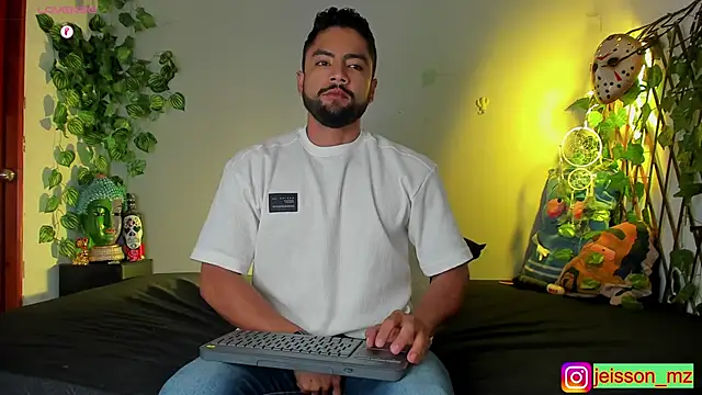 Snapshot of Jaxxon_ chatting on January 2025 02:53:01 PM Jaxxon online show from January 2025 02:53:01 PM