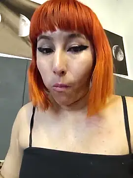 Snapshot of florecita9 chatting on October 2025 05:13:02 PM florecita9 online show from October 2025 05:13:02 PM