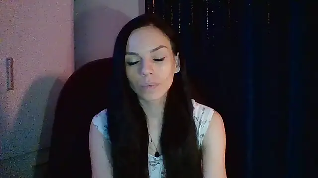 Snapshot of CassieSensual chatting on October 2025 06:05:01 PM CassieSensual online show from October 2025 06:05:01 PM