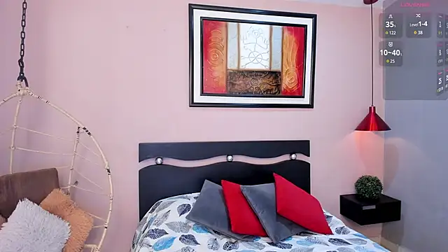 Snapshot of _nina_sweet chatting on October 2025 12:01:02 PM nina sweet online show from October 2025 12:01:02 PM