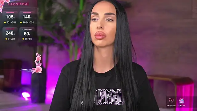 Snapshot of KairaAndrews chatting on September 2025 06:24:01 PM KairaAndrews online show from September 2025 06:24:01 PM