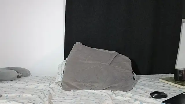 Snapshot of TommyMyler chatting on October 2025 02:22:02 AM TommyMyler online show from October 2025 02:22:02 AM