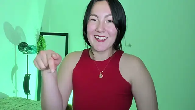 Elle Lee  online show from March 2025 12:00:02 AM