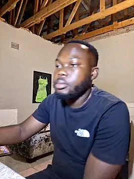 Snapshot of LaughRiotX chatting on November 2025 08:11:02 PM LaughRiotX online show from November 2025 08:11:02 PM