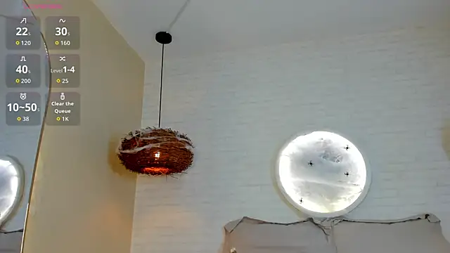 Elise Diamond online show from October 2025 11:18:01 PM