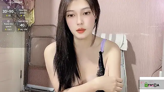 Regina0807 online show from October 2025 02:39:02 PM