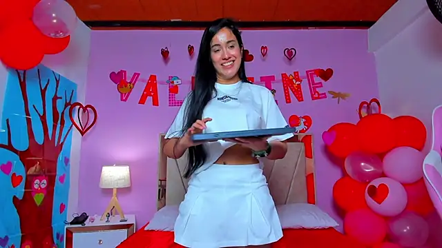 Miia harper  online show from February 2025 02:55:02 PM