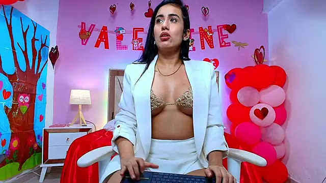 Miia harper  online show from February 2025 12:26:01 AM