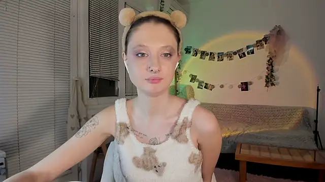 Jenny darling love online show from January 2025 10:01:01 PM